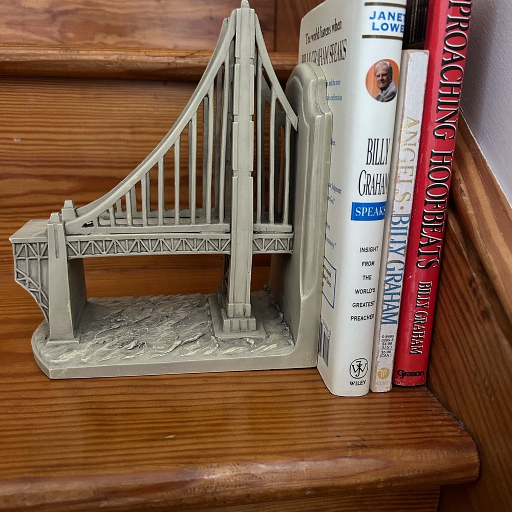 Gray Bridge Bookend